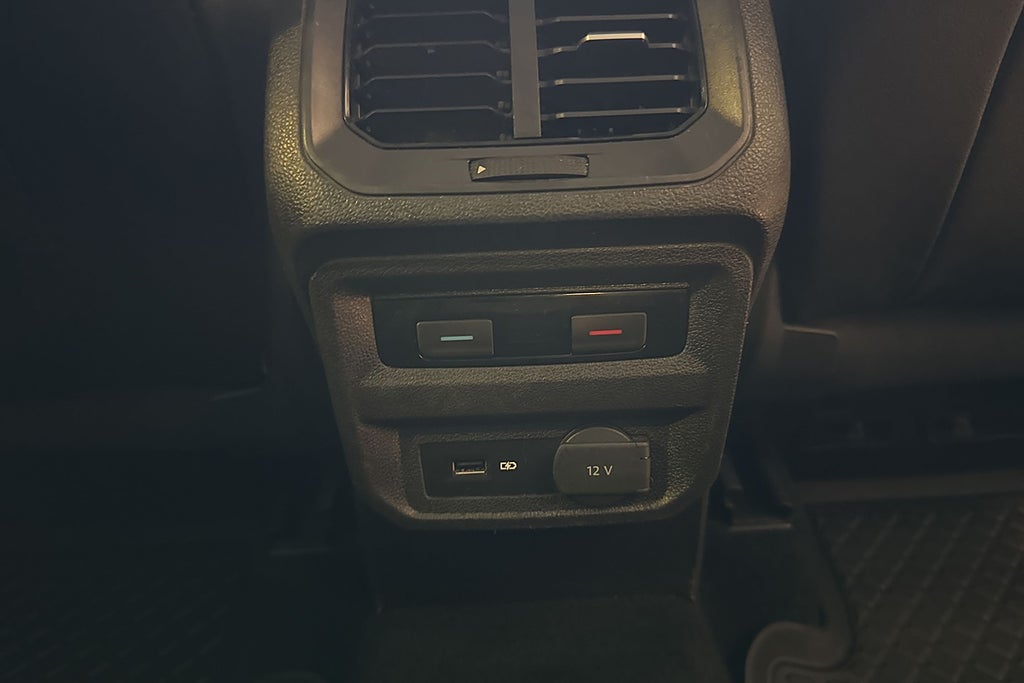 Volkswagen Tiguan 2.0 TDI DPF SCR 4Motion GT Skinn Dynaudio Drag Kamera  miniatyr 23