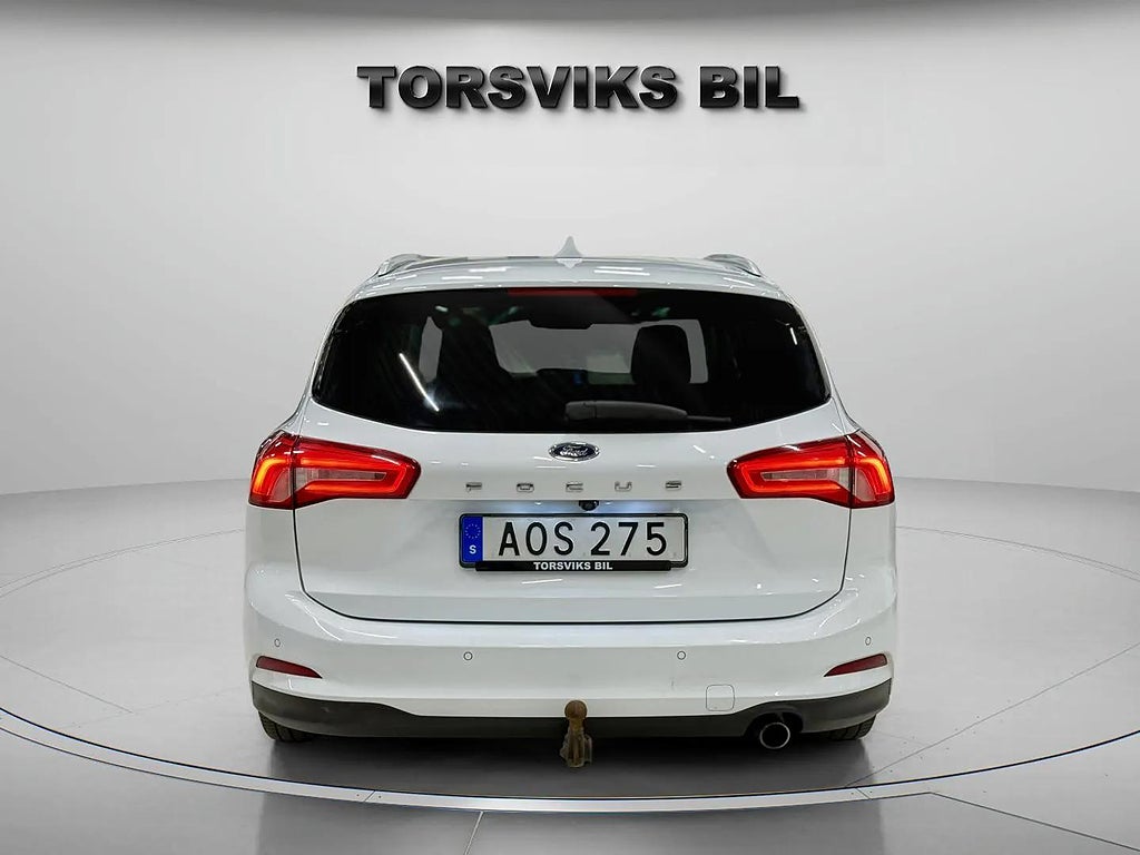 Ford Focus Kombi 1.5 Automat Titanium Vinterhjul  - miniatyr 5