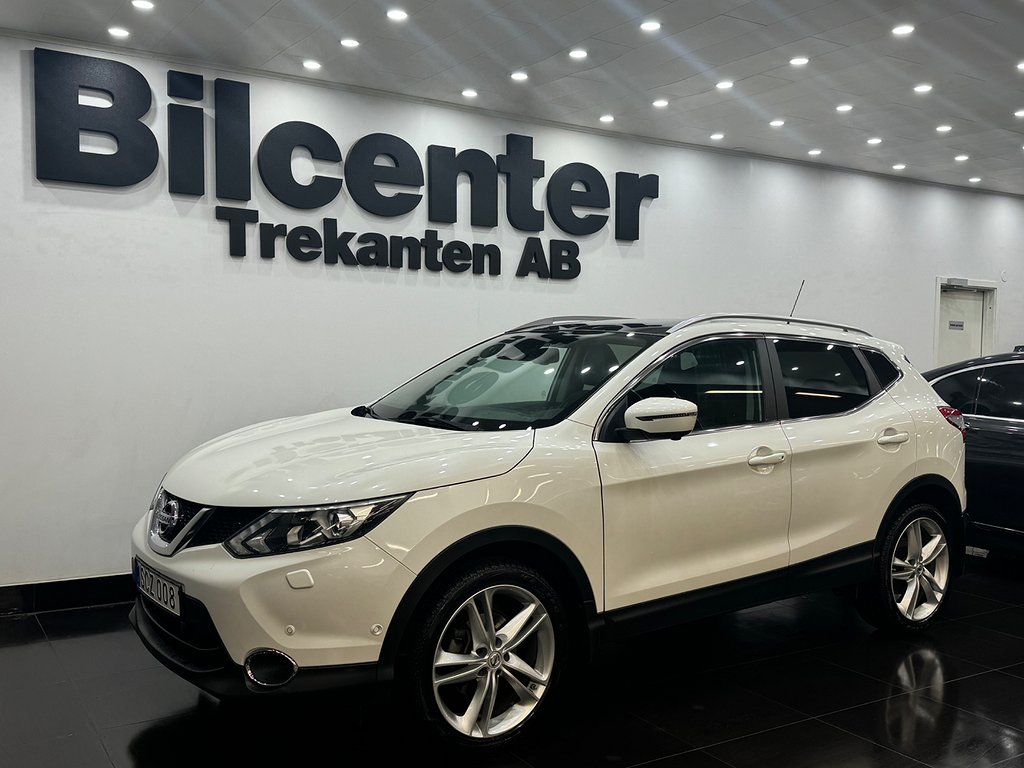 Nissan Qashqai 1.6 dCi XTRONIC-CVT Eu6 1-Ägare Pano Kamera