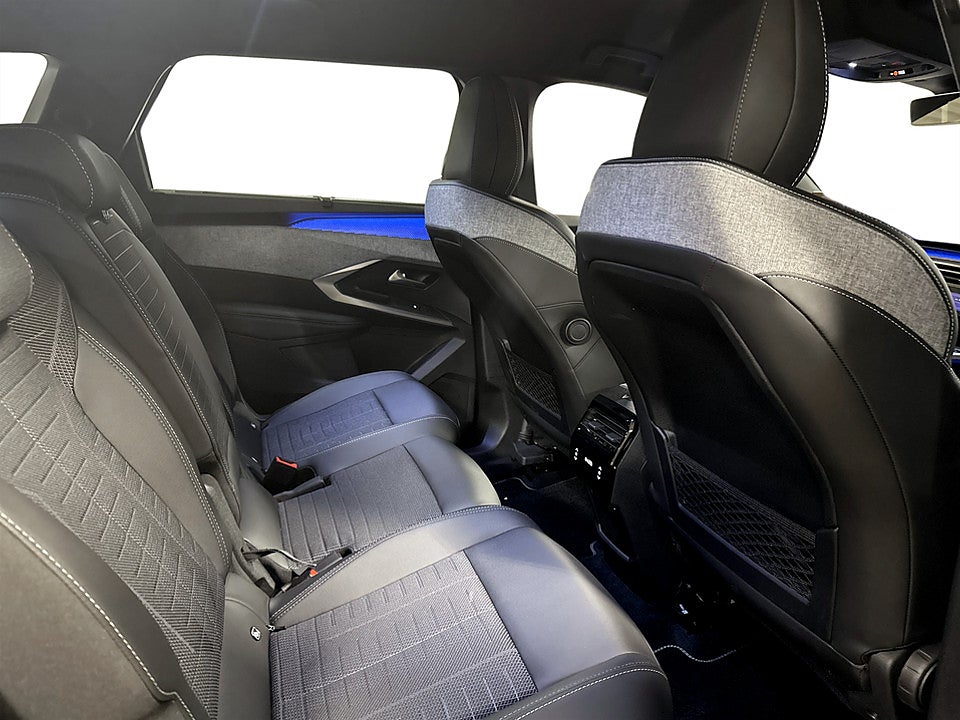 Bild på Peugeot 5008 GT Hybrid 1.2 PT 145hk Aut B-KAMERA CARPLAY