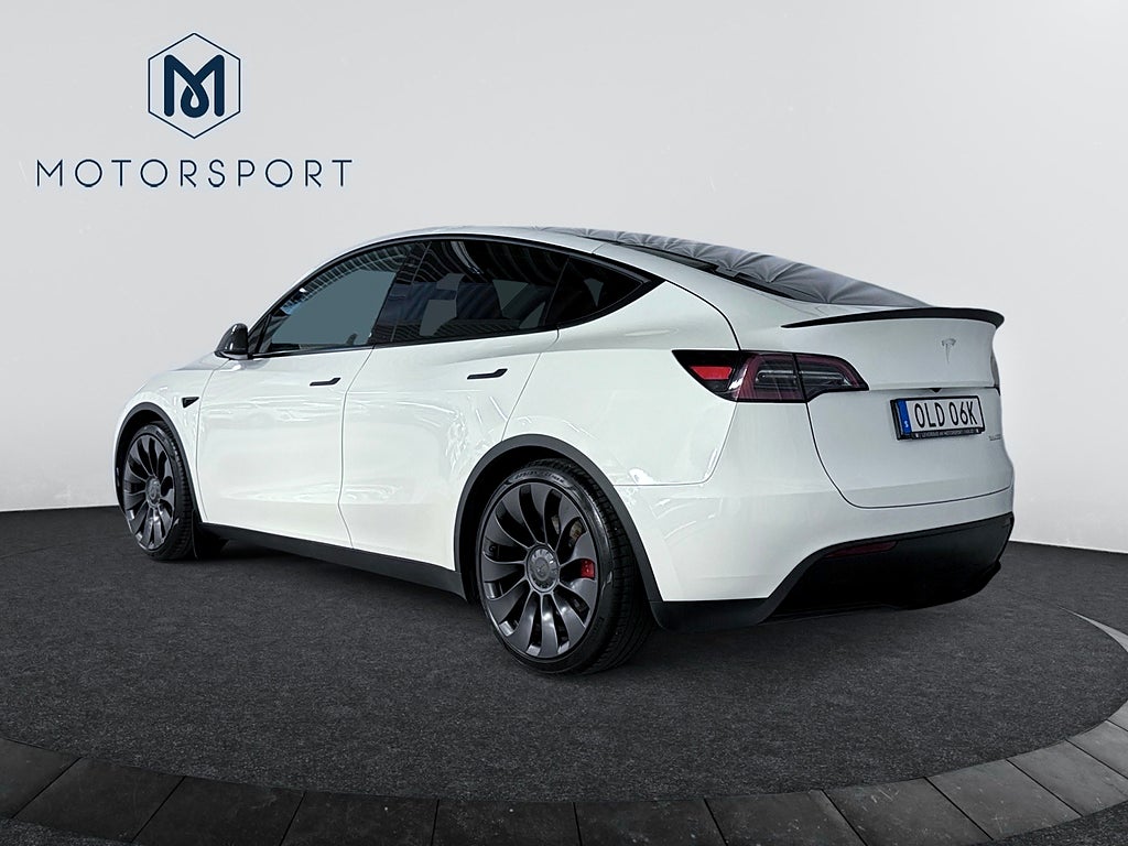 Tesla Model Y Performance 534 hk DRAG Adaptiv Farth 21" Pano Helskinn bild 5
