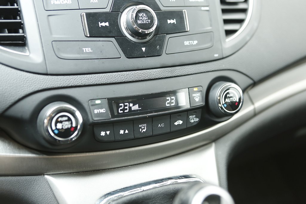 Honda CR-V 2,2 i-DTEC 150hk Lifestyle AWD Motorv Dragkrok 2014