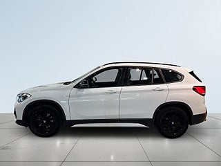 BMW X1 xDrive20d Aut Sport line Drag Mvärm HiFi HuD S/V-hjul – bild 4