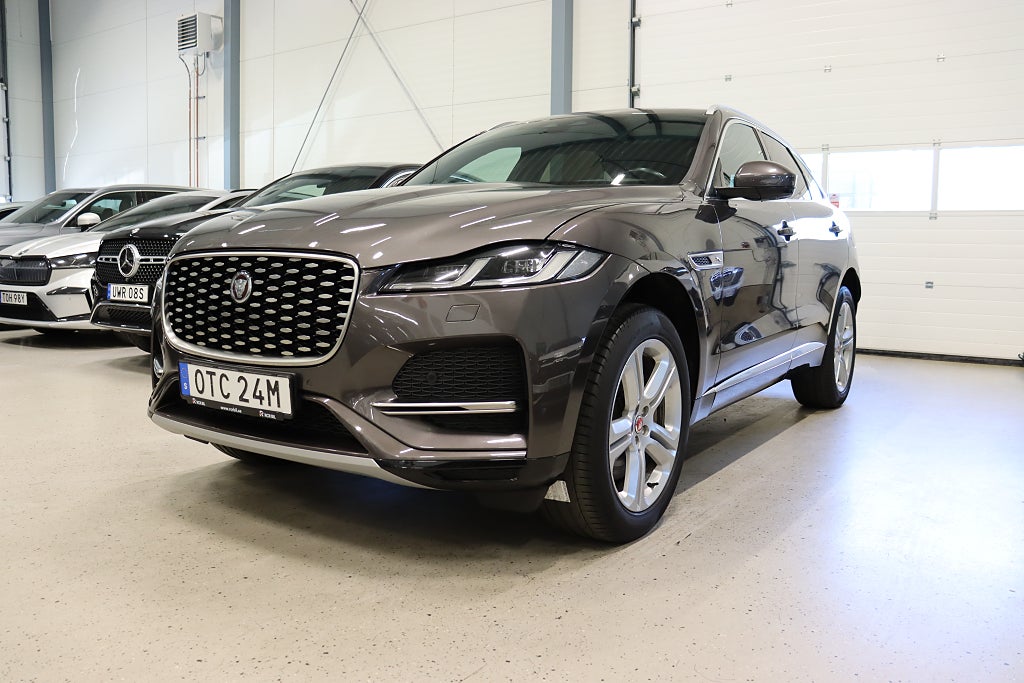 Jaguar F-Pace P400e PHEV Drag Pano B-Kamera Meridian Ambient 404hk