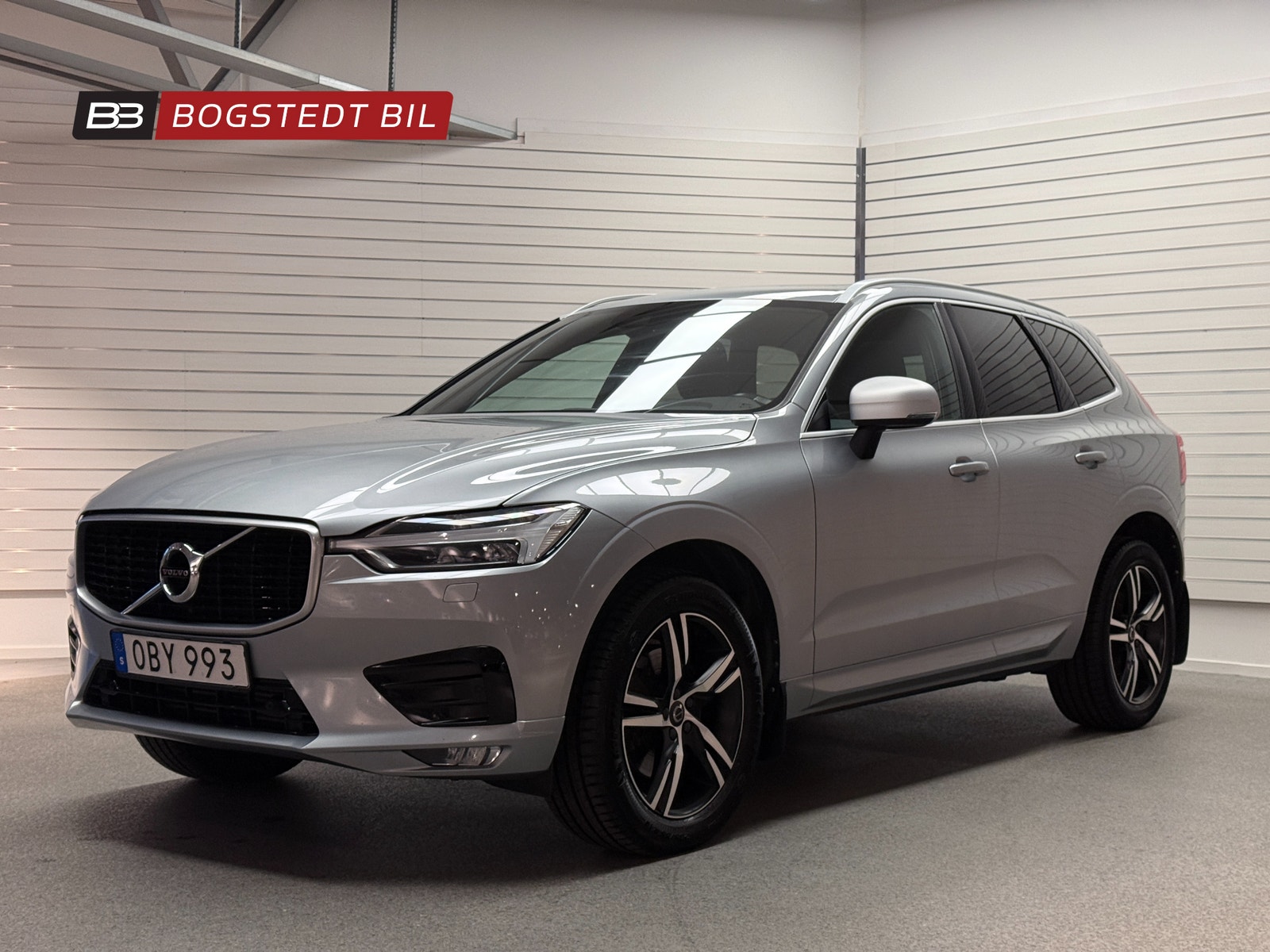 Volvo XC60 T5 AWD R-Design 254hk | Drag | Panorama | Klimatpaket 2018 - miniatyr 3