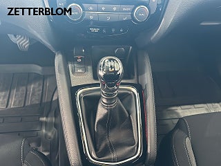 SUV Nissan Qashqai 14 av 17