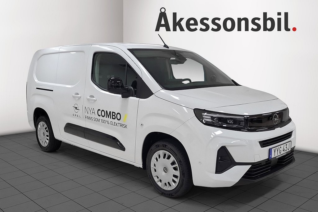 Opel Combo L2 1.5 Diesel 130 AT8 ELITE DEMO