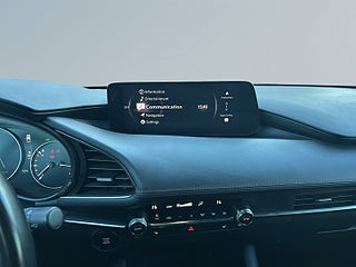 Mazda 3 Hatchback 2.0 MHybrid Kamera/MoK-Värm/SoV-Däck/Navi/HuD – bild 11