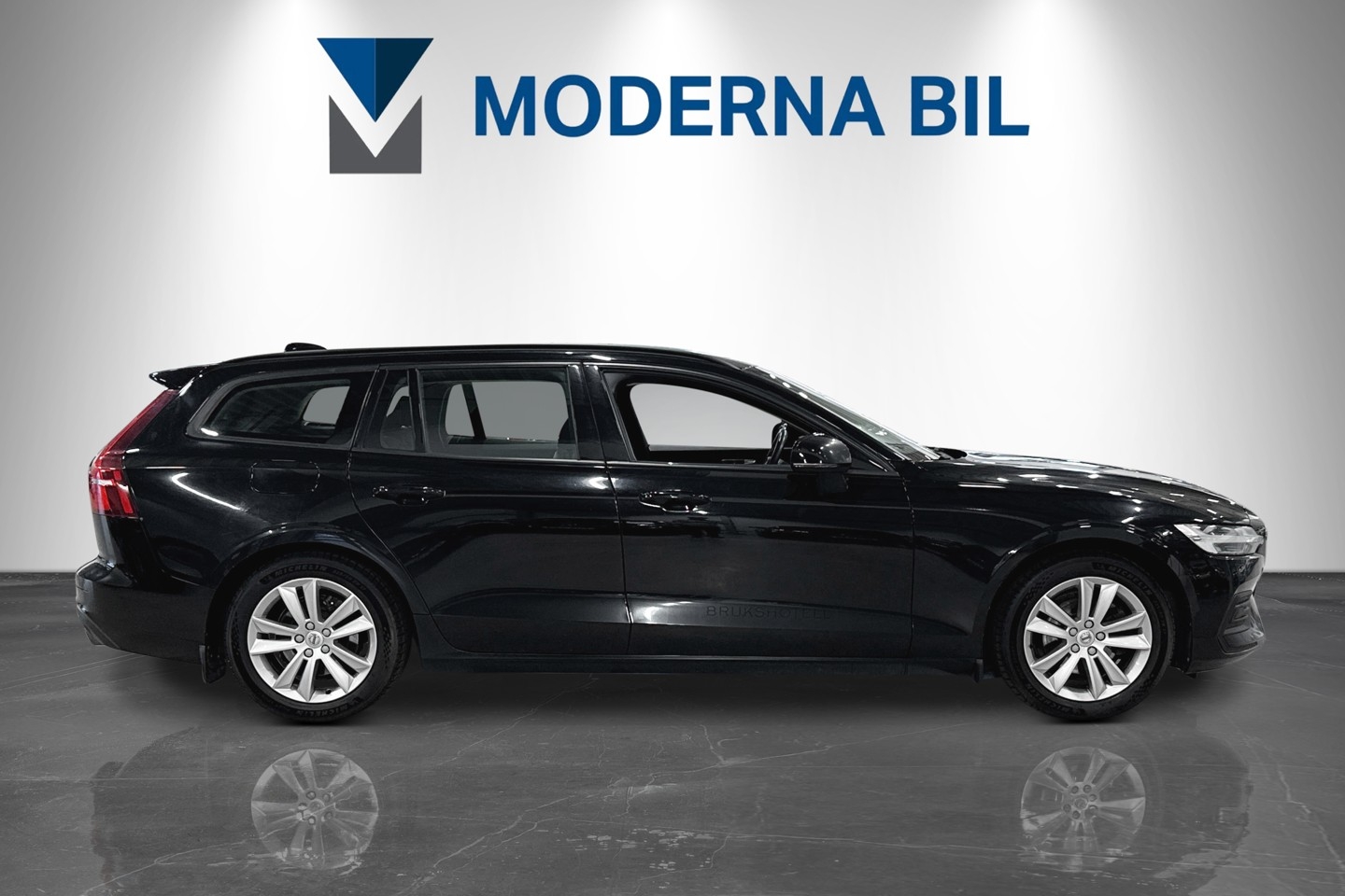 Volvo V60 D3 Momentum Geartronic 150hk 2019, bild 7/55
