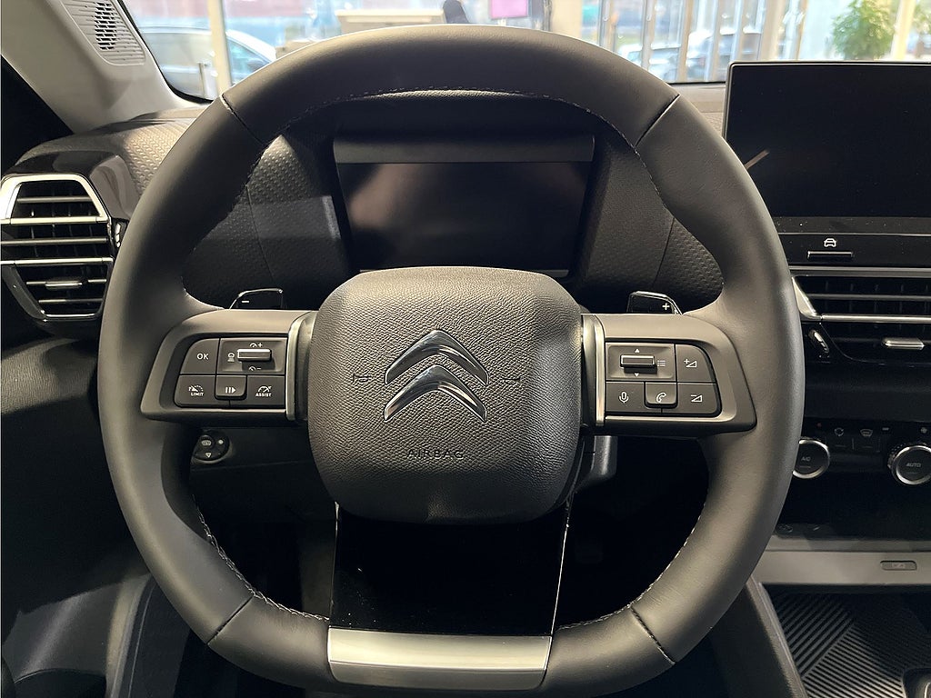 Bild på Citroën C4 X Shine PureTech 130hk Aut - PRIVATLEASING