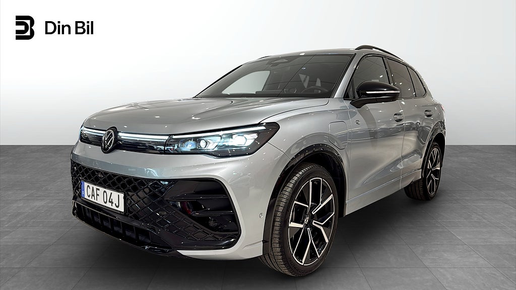 Volkswagen Tiguan R-Line E-hybrid 272hk/Panorama/Easy open/Dragpaket