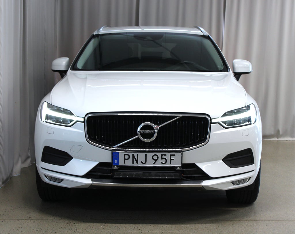 Volvo XC60 D4 AWD 190HK, Style - Paket, Värmare, Kamera, Navi, S&V