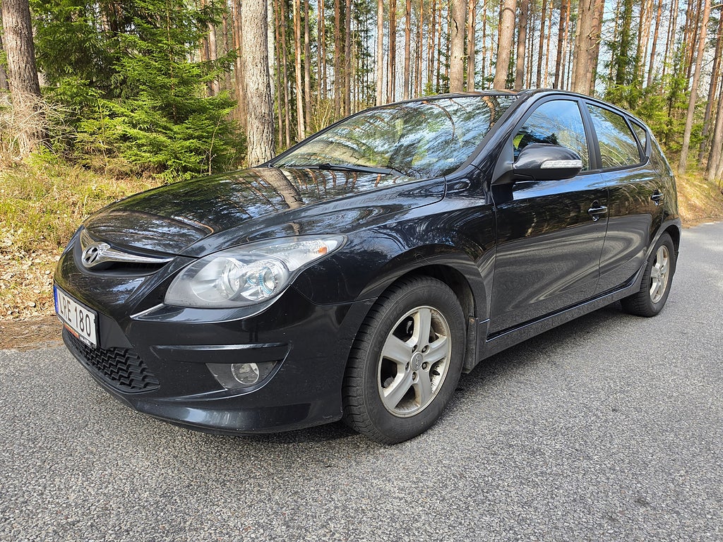 Hyundai i30 1.6 CRDi Business 