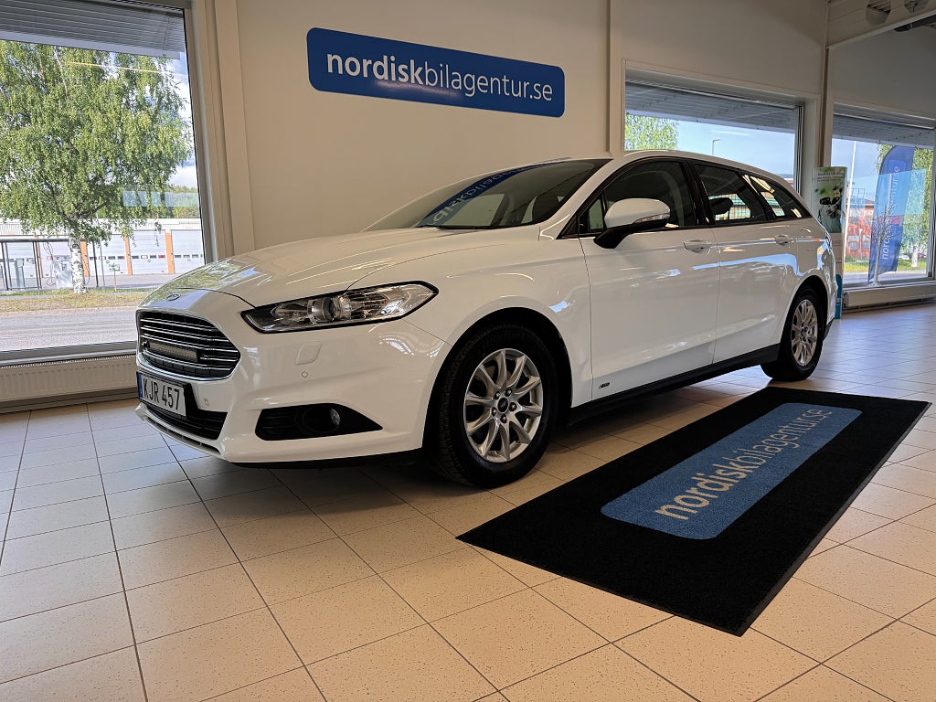Ford Mondeo 2.0TDCi AWD Kombi Trend*Nyservad*D-Värmare MoK S/V-dubb