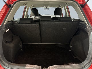 Toyota Auris 5-dörrar Valvematic Plus Drag Mvärm Extraljus S/V-hjul – bild 12