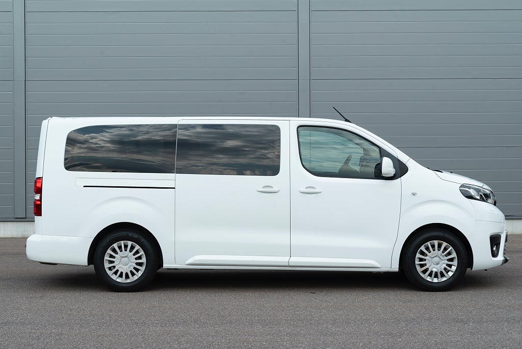 Toyota Proace Verso 2019 - miniatyr 10
