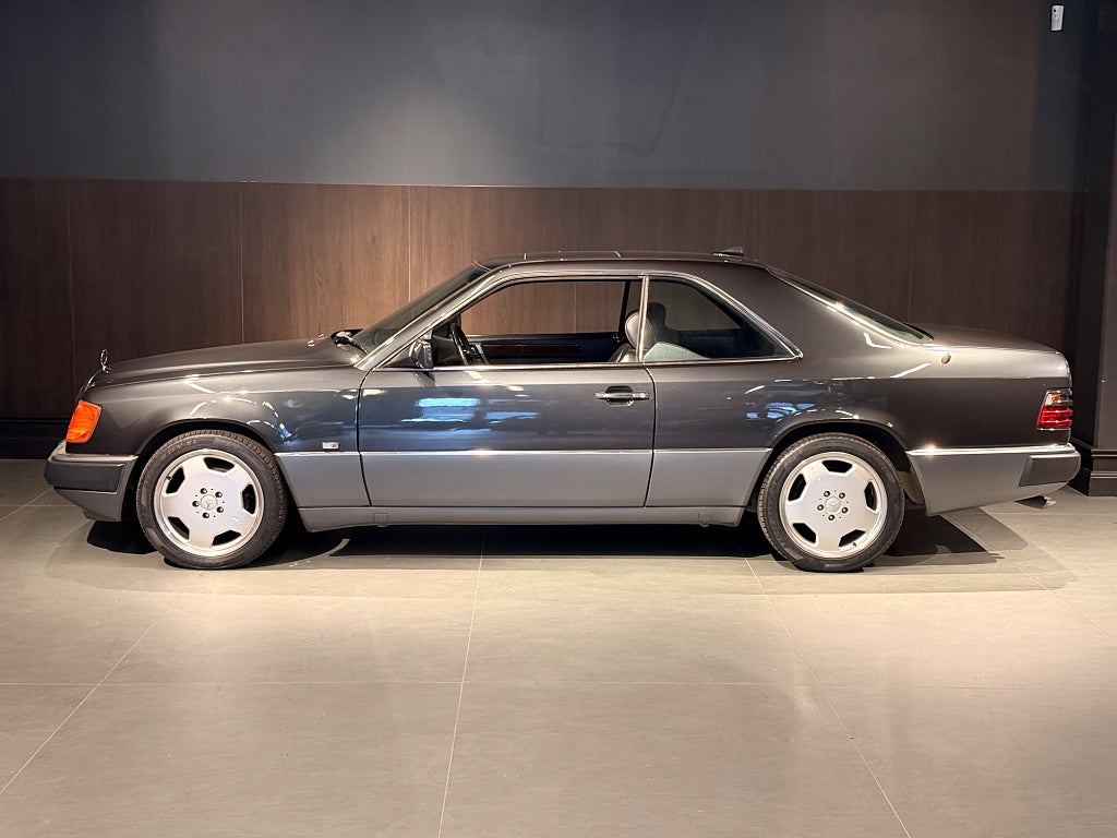 Mercedes-Benz 300 CE-24 5G-Tronic