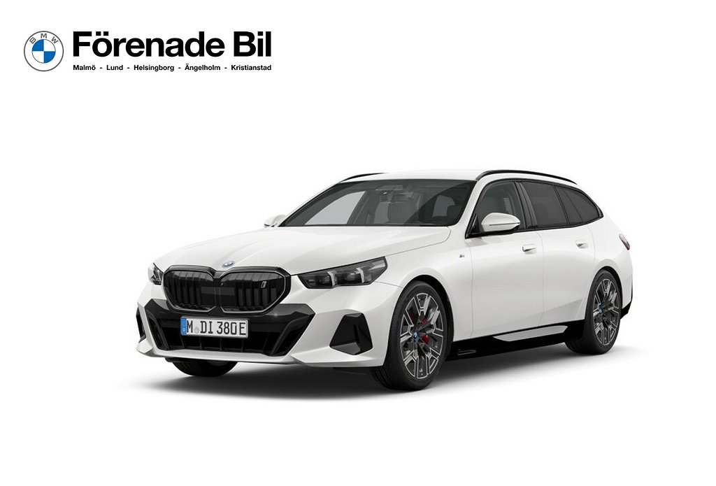 BMW i5 eDrive Touring M-Sport Business Launch Edition Drag