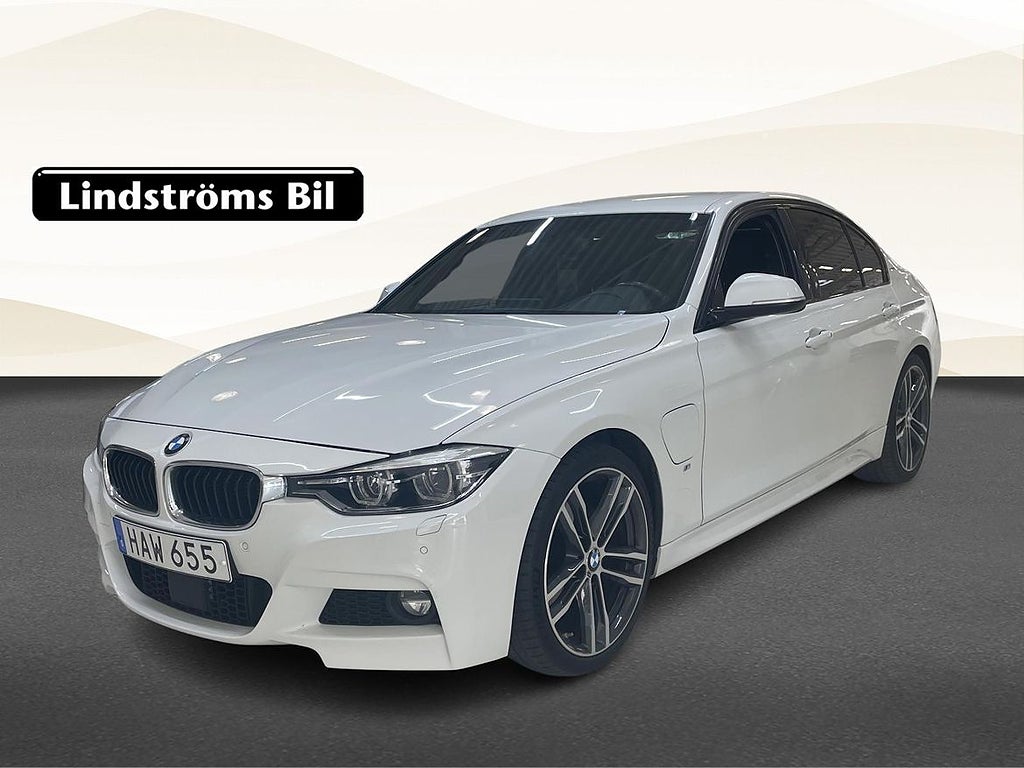 BMW 330e IPERFORMANCE M-SPORT VINTERHJUL