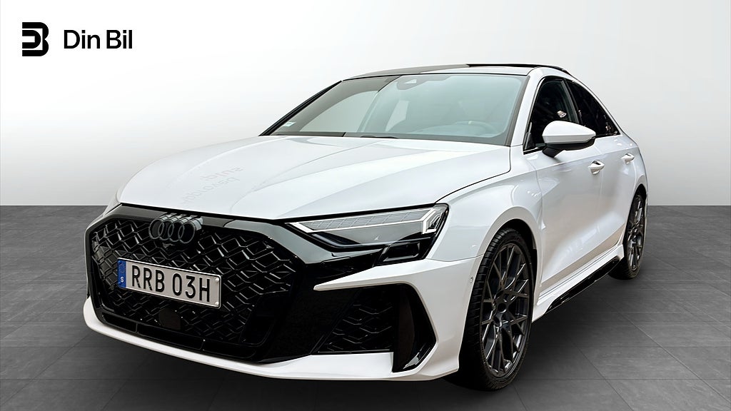 Audi RS3 SEDAN 294 KW S TRONIC RS-Sportavgassystem/Panorama