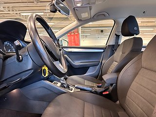 Skoda Octavia 1.8 TSI 4x4 Drag/Bvärm/MoK-värm/Psens/SoV-däck