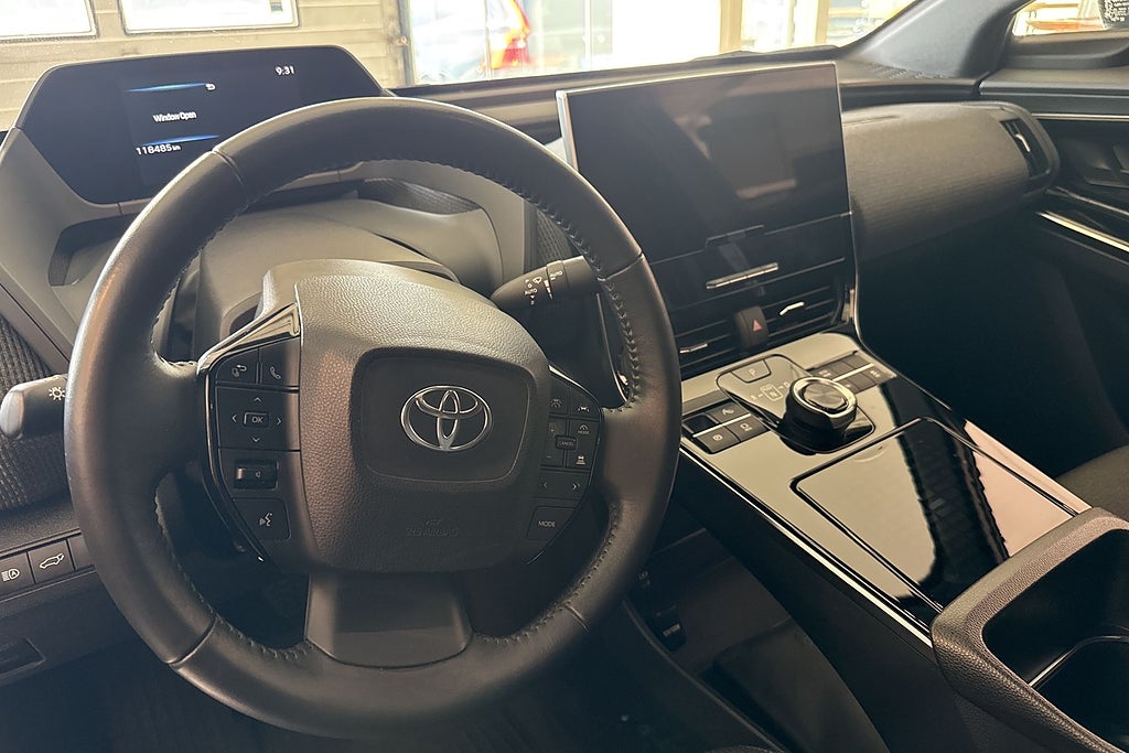 Toyota bZ4X 71.4 kWh Style B-kamera Navi Moms V-hjul  miniatyr 5