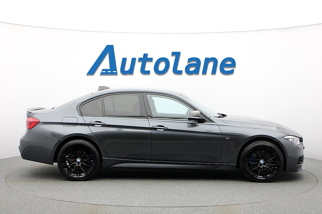 BMW 330i xDrive Sedan M Sport HiFi, GPS 252hk