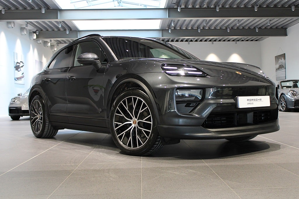 Porsche Macan 4