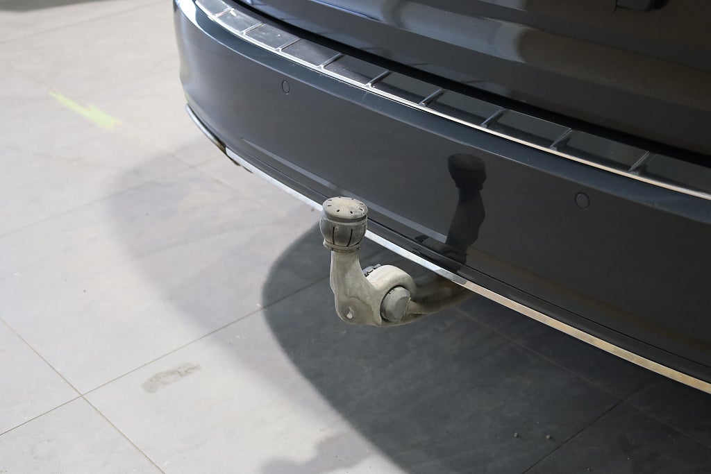 Volvo V90 T5 254hk R-Design Aut B&W Panorama 360°Kamera Navi