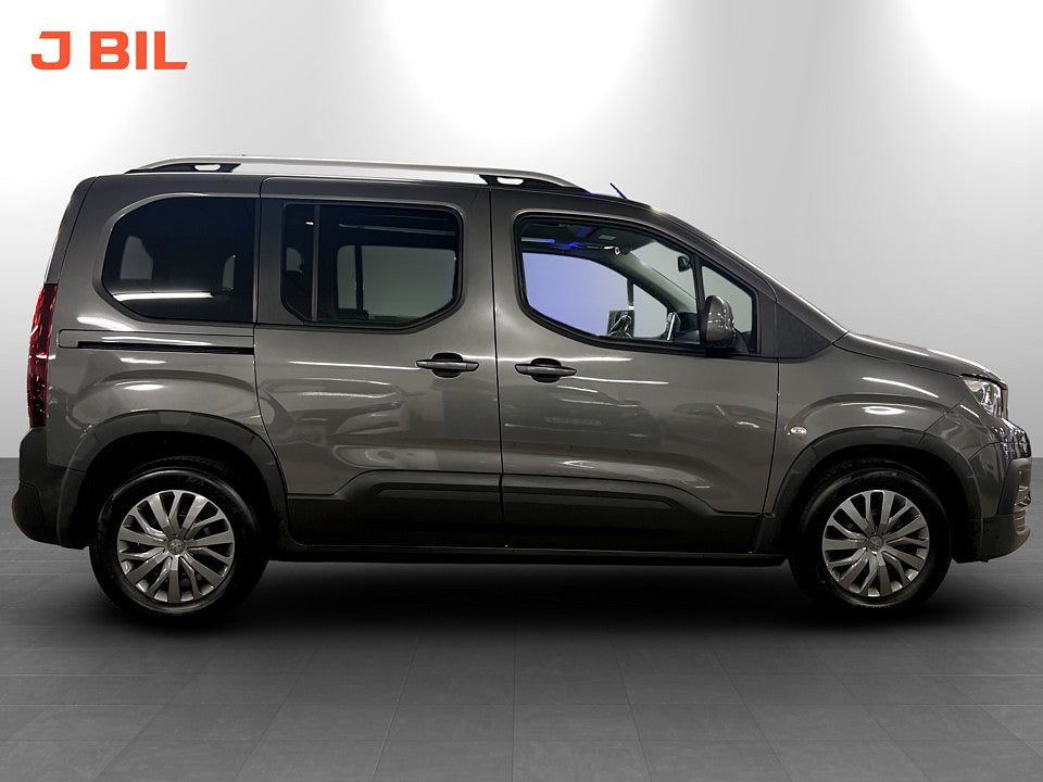 Bild på Peugeot Rifter Allure 1.2 e-THP 110hk 5-SITS P-SENSORER BLUETOOTH