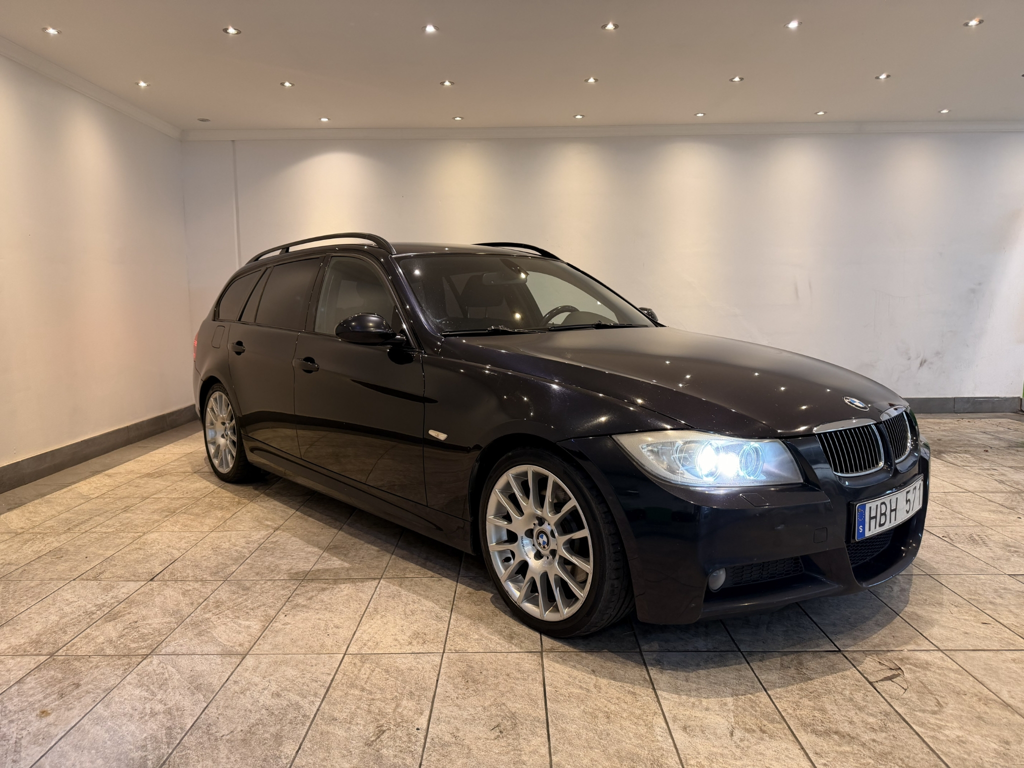 BMW 325 2008, kuva 6/43