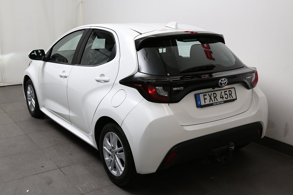 Toyota Yaris 1,5 VVT-i Hybrid CVT Active 5D Dragkrok 2020