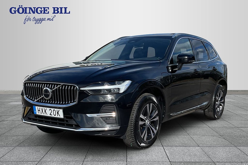 Volvo XC60 Recharge T6 Core Edition Drag/ Navi/ Kamera/ V...