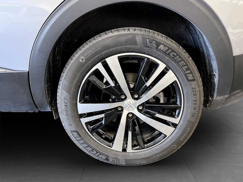 Bild på Peugeot 5008 GT 1.2 PT 130hk Aut - 7-SITS, B-KAMERA