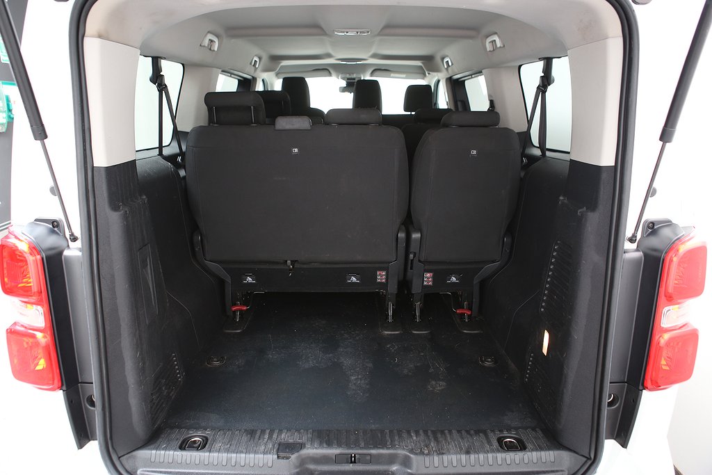 Peugeot Expert Combi 2,0 BlueHDi Traveller 9-Sits Leasbar 2022