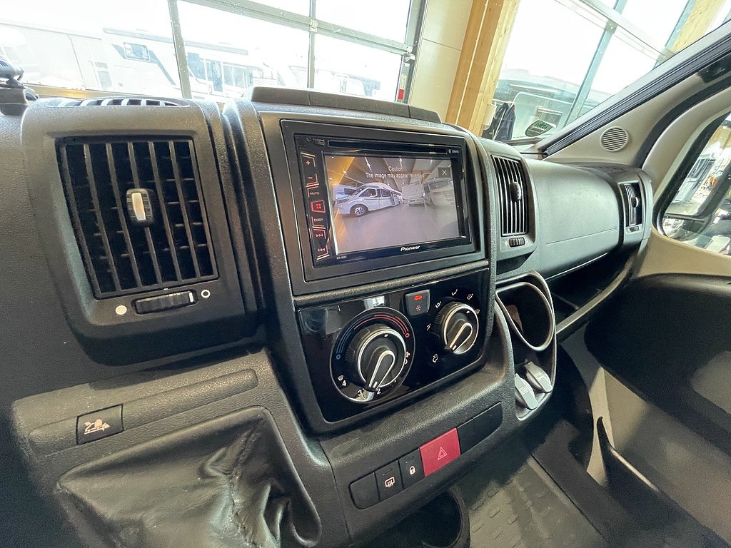 Kabe Classic 740 LXL /ALDE / AC-bodel / Solcell / Automat / - Kabe