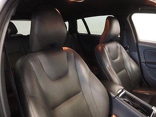 Kombi Volvo V60 Cross Country 11 av 23