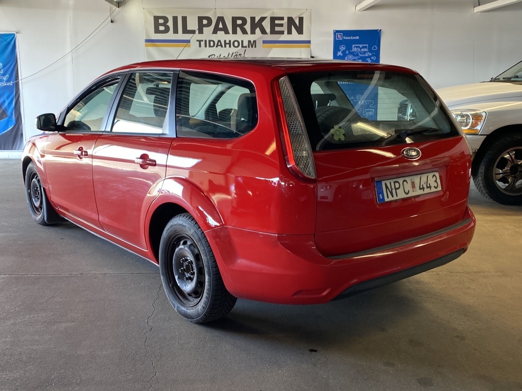 Ford Focus Kombi 1.8 Flexifuel 125hk 2008, bild 3/37