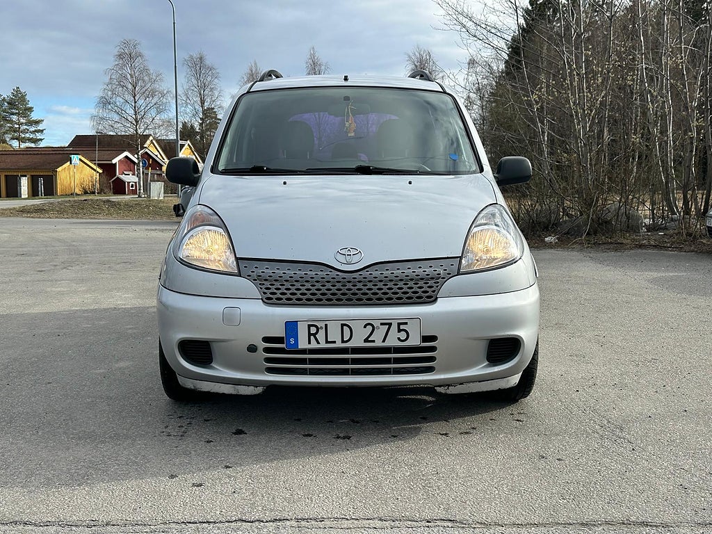 Toyota Yaris Verso 1.3 VVT-i
