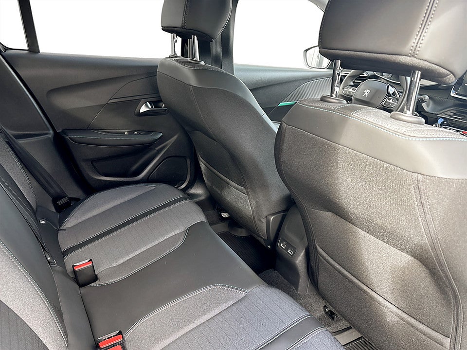 Bild på Peugeot 208 Allure 1.2 PT 100hk Aut BACKKAMERA