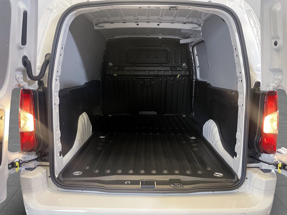 Bild på Citroën Berlingo Business 130hk Aut L2 - EDITION! SERVICE & VINTERHJUL