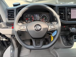 Husbil-halvintegrerad Knaus Van Ti Plus 650 MEG Platinum 12 av 35
