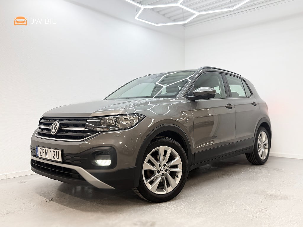 Volkswagen T-CROSS 1.0 TSI OPF Base 95hk Side Assist 1-Ägare