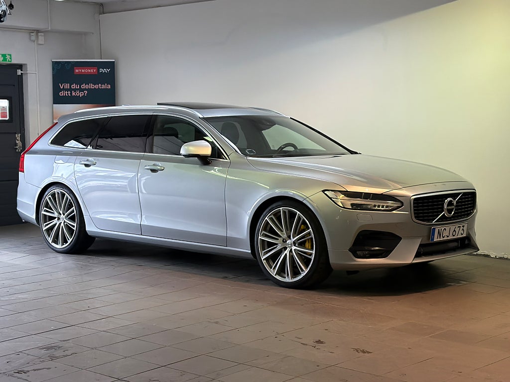 Volvo V90 D5 AWD Automat R-Design B&W (SE utrustning)