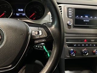 Volkswagen Golf Sportsvan 1.2 TSI BMT Base 1-Ägare Dragkrok Motorvärmare S/V-hjul – bild 21