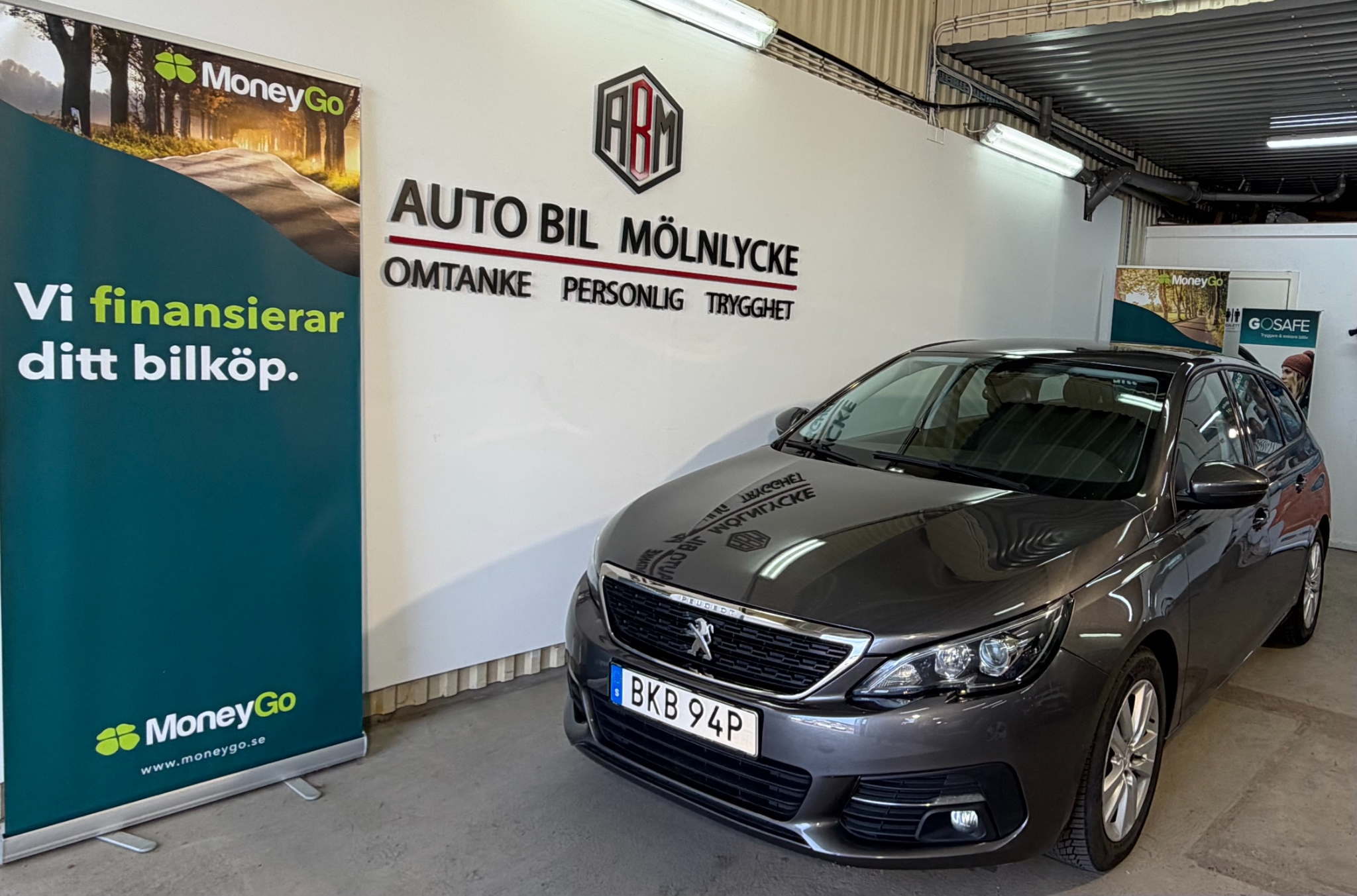 Peugeot 308 2017, photo 3/35