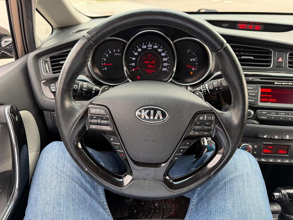Kia Ceed SW 1.6 CRDi AUTOMAT