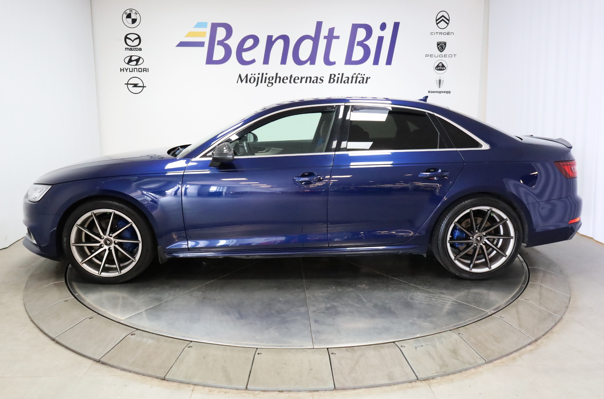 Audi A4 2019, bild 7/58
