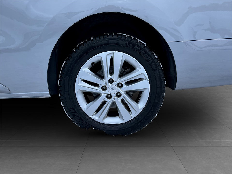 Bild på Peugeot Expert CrewCab PRO+ 180hk Aut L3 - DUBBELHYTT,VÄRMARE,NAVI