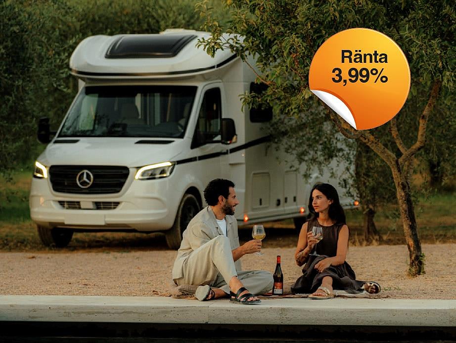 Laika Kreos L 5009 Mercedes  - NYHET - På Väg Hem!